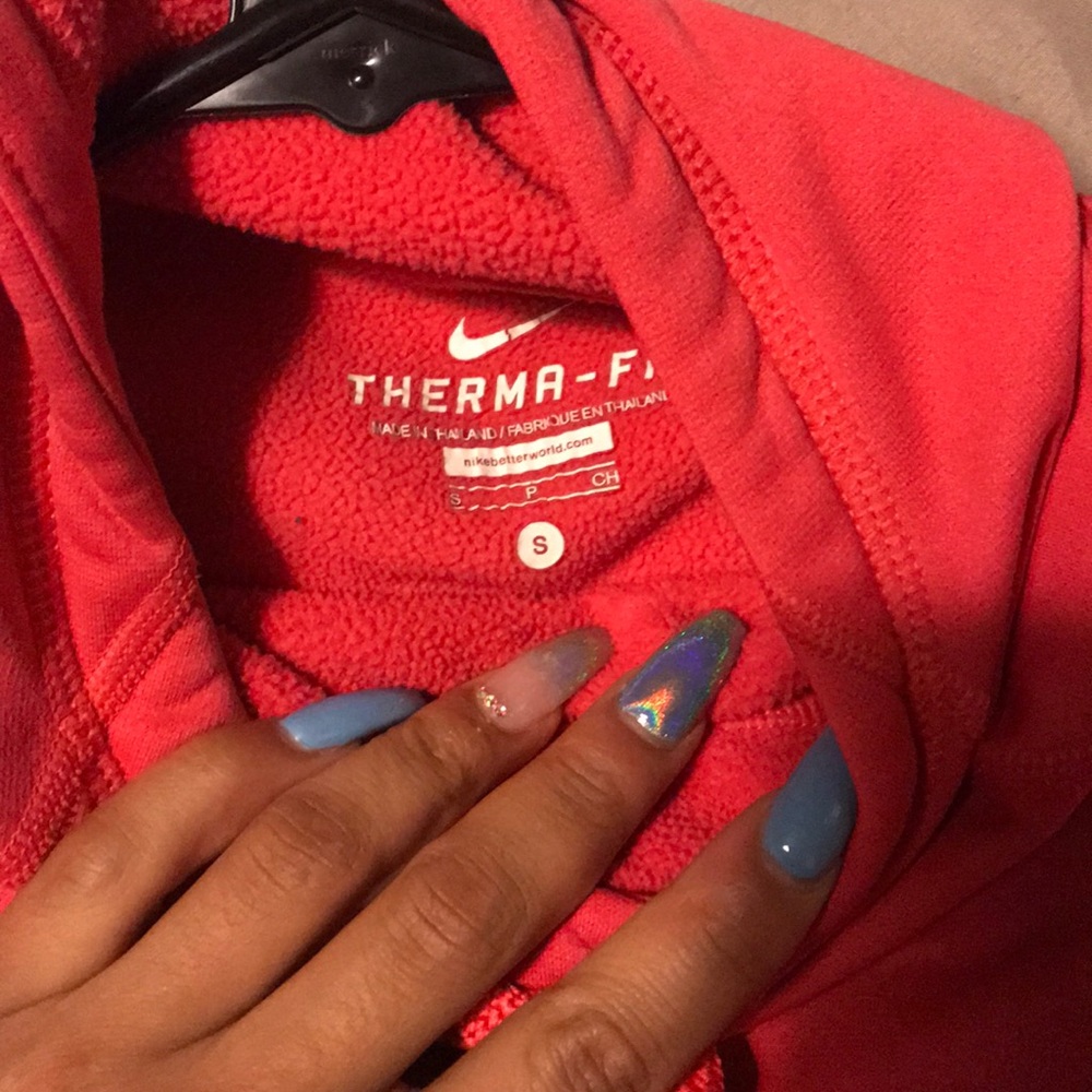 red nike hoodie - Picture 3 of 3